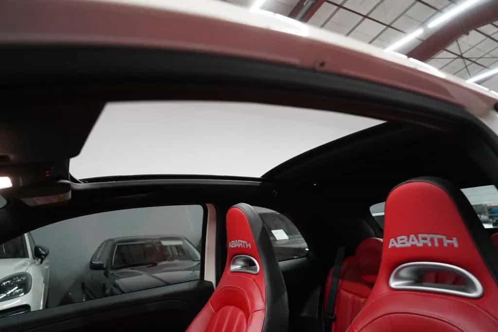 Abarth Cabrio 595 1.4 Turbo Wenig-Km*Bi-Xenon*Navi* 11/2016-photo-28