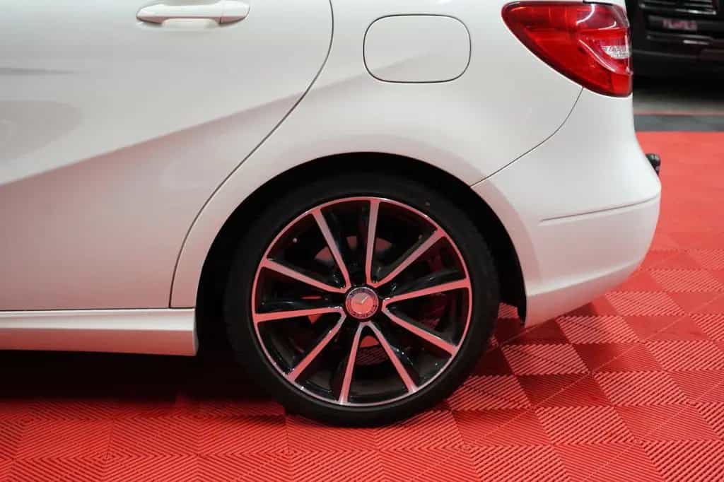 Mercedes-Benz B-Class 180 Aut. 7G Tronic Bi-Xenon*Panorama*AHK* 07/2013-photo-9