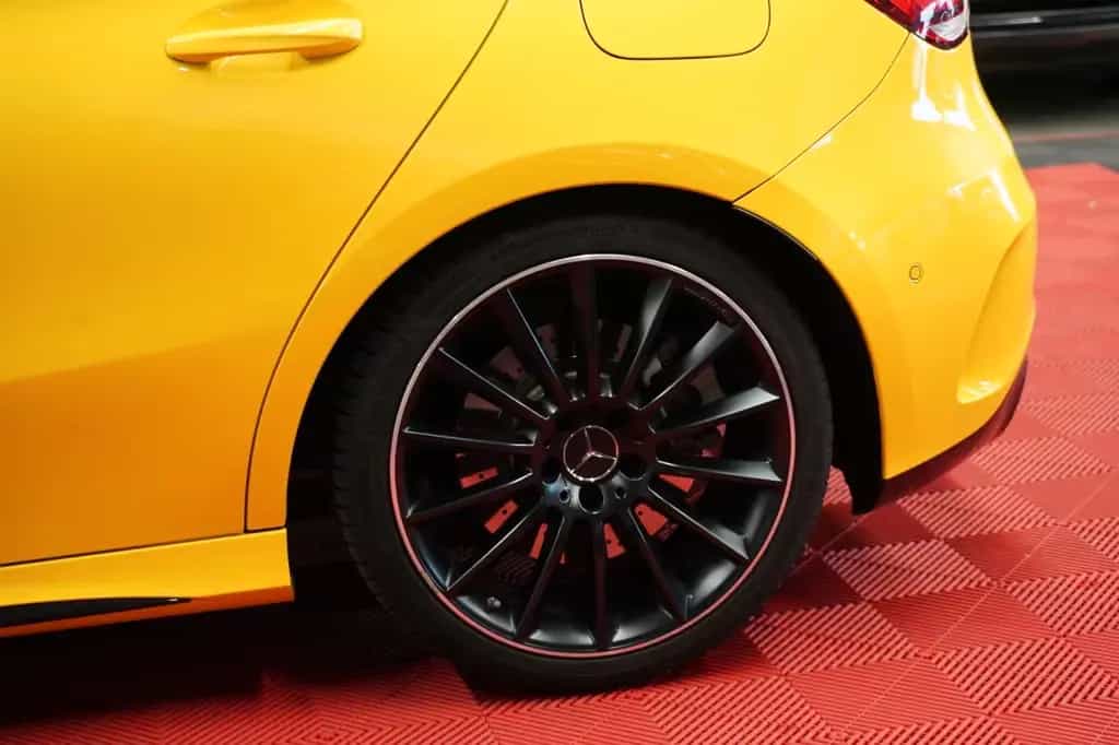 Mercedes-Benz A-Class 35 AMG 4Matic Unfallfrei*LED*Pano* 03/2019-photo-9