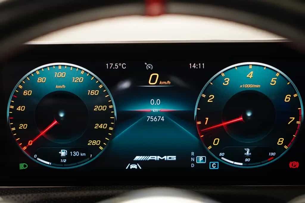 Mercedes-Benz A-Class 35 AMG 4Matic Unfallfrei*LED*Pano* 03/2019-photo-20