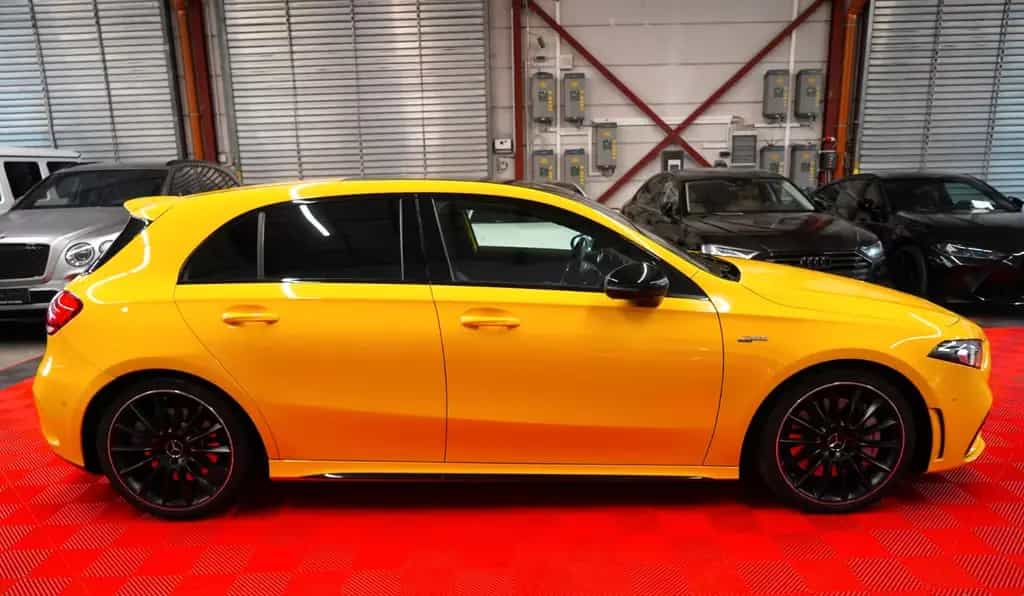 Mercedes-Benz A-Class 35 AMG 4Matic Unfallfrei*LED*Pano* 03/2019-photo-2