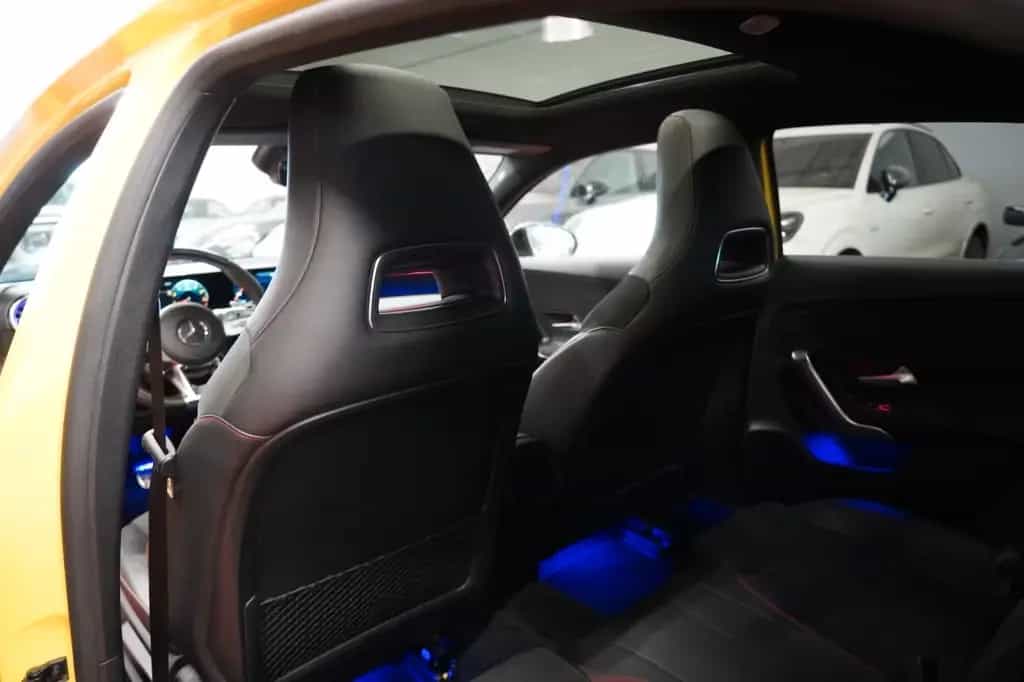 Mercedes-Benz A-Class 35 AMG 4Matic Unfallfrei*LED*Pano* 03/2019-photo-30