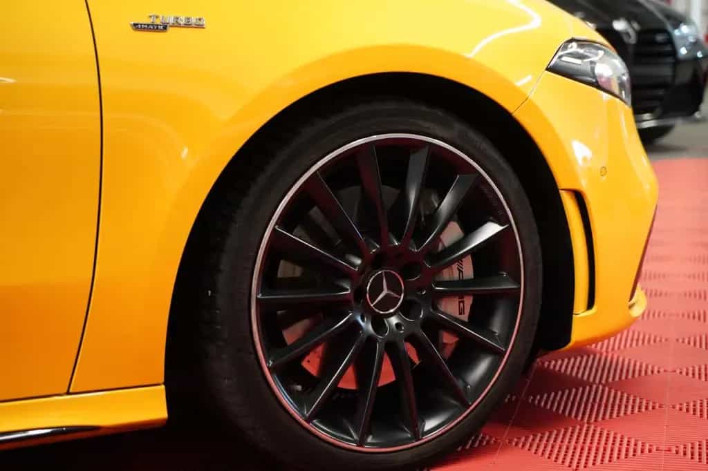Mercedes-Benz A-Class 35 AMG 4Matic Unfallfrei*LED*Pano* 03/2019-photo-3