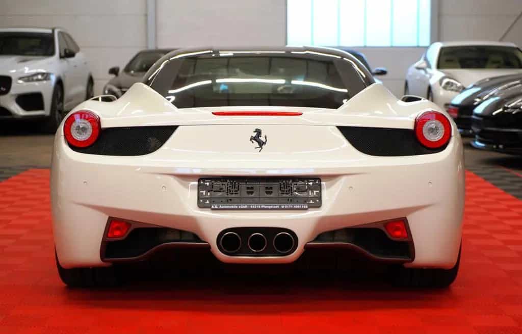 Ferrari 458 Italia Pininfarina *Unfallfrei* 09/2011-photo-13