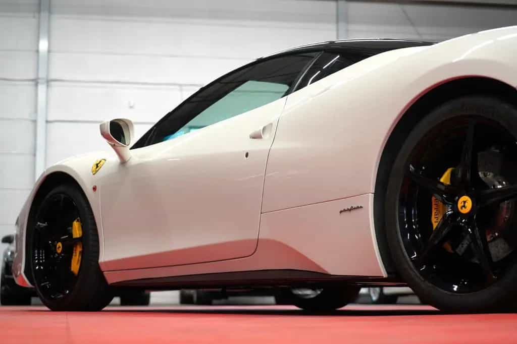 Ferrari 458 Italia Pininfarina *Unfallfrei* 09/2011-photo-16