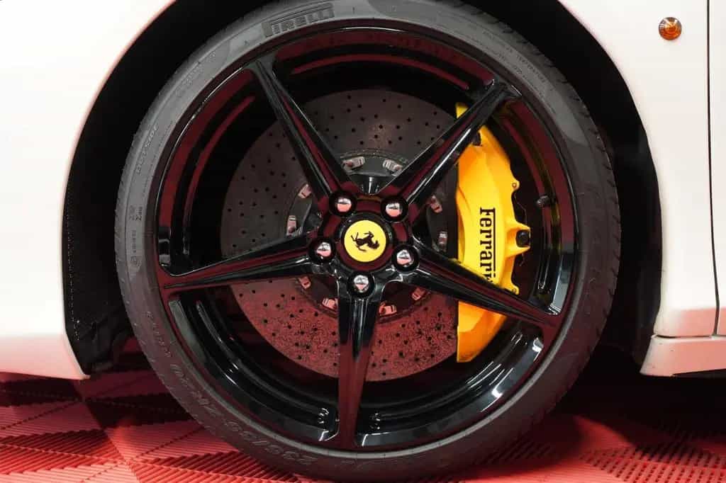 Ferrari 458 Italia Pininfarina *Unfallfrei* 09/2011-photo-21
