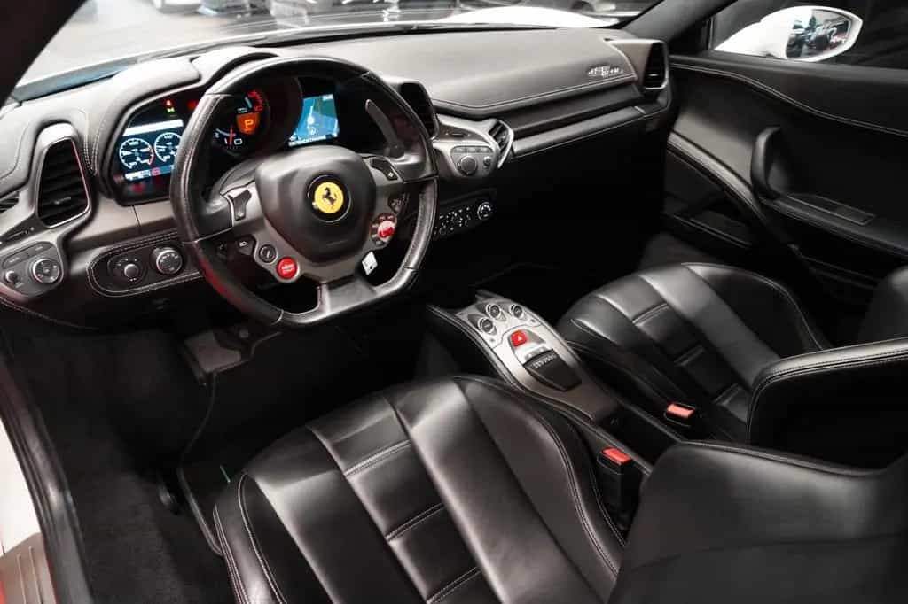 Ferrari 458 Italia Pininfarina *Unfallfrei* 09/2011-photo-26