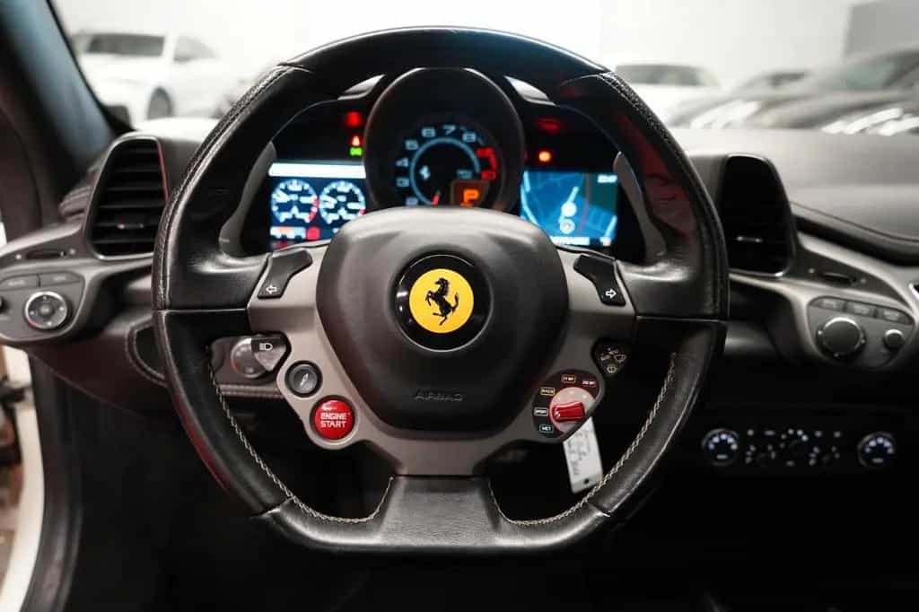 Ferrari 458 Italia Pininfarina *Unfallfrei* 09/2011-photo-31