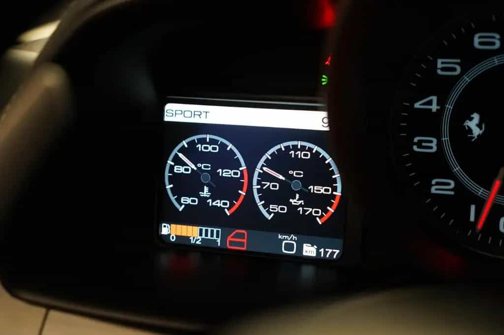 Ferrari 458 Italia Pininfarina *Unfallfrei* 09/2011-photo-35