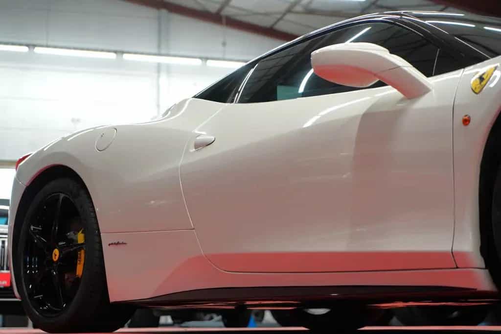 Ferrari 458 Italia Pininfarina *Unfallfrei* 09/2011-photo-6
