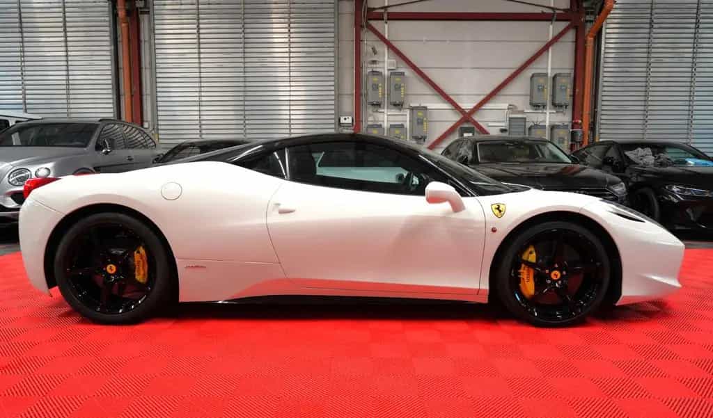 Ferrari 458 Italia Pininfarina *Unfallfrei* 09/2011-photo-7