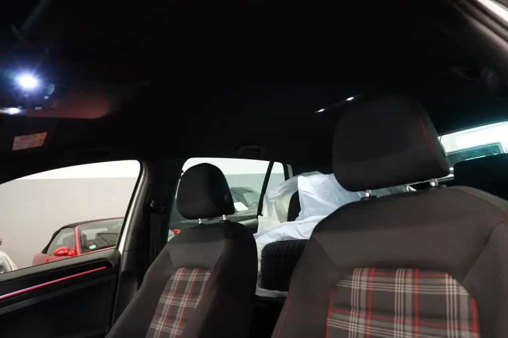 Volkswagen Golf 01/2016-photo-15