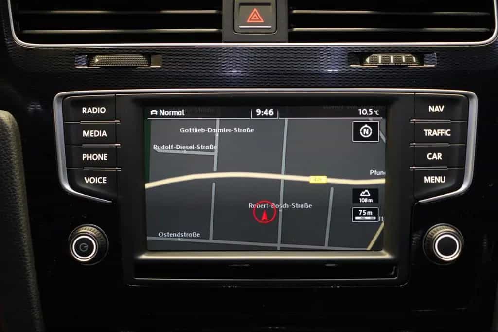 Volkswagen Golf 01/2016-photo-23