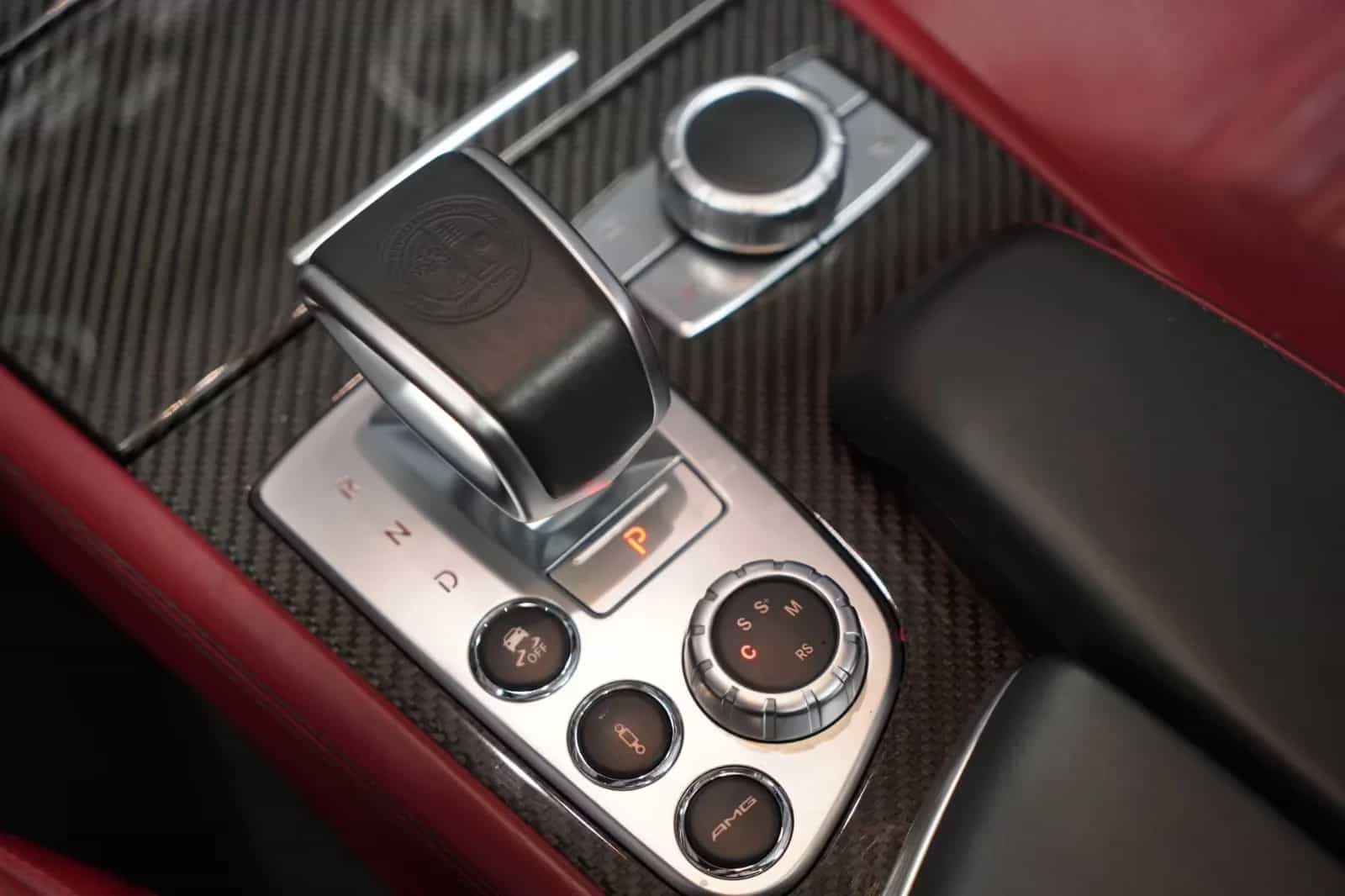Mercedes-Benz SL-Class 63 AMG 06/2014-photo-38