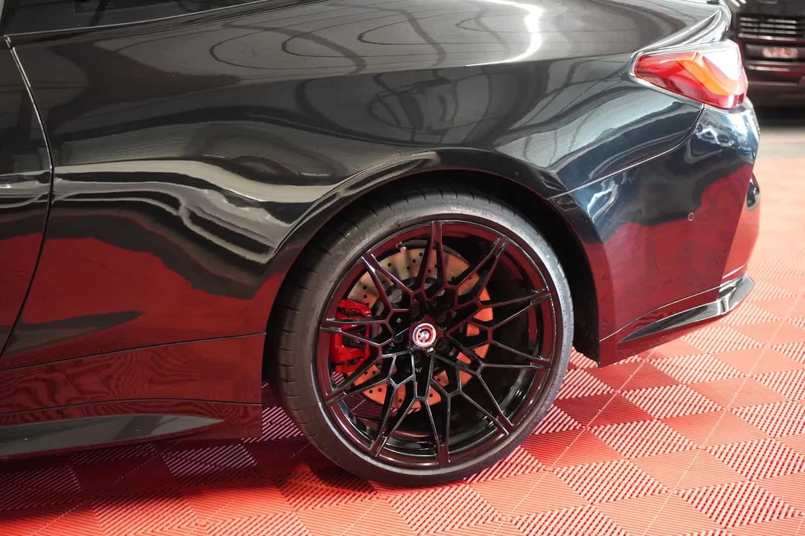 BMW M4 06/2021-photo-11