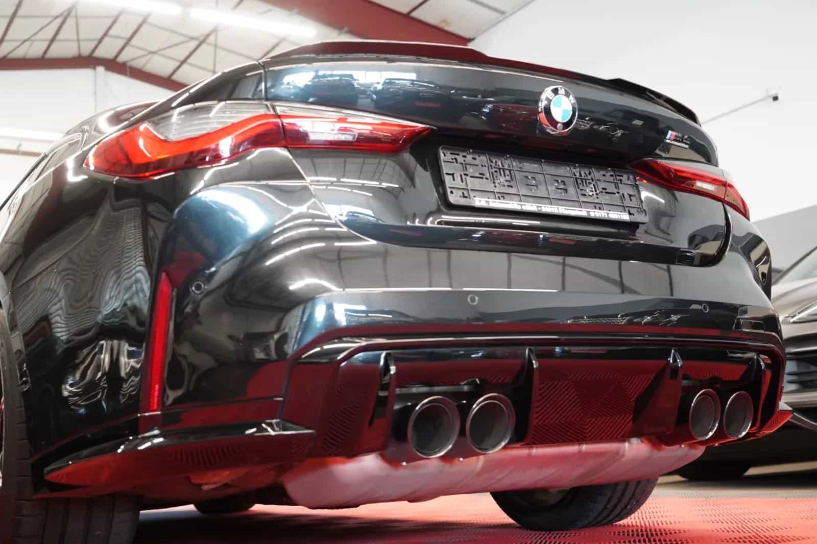 BMW M4 06/2021-photo-13