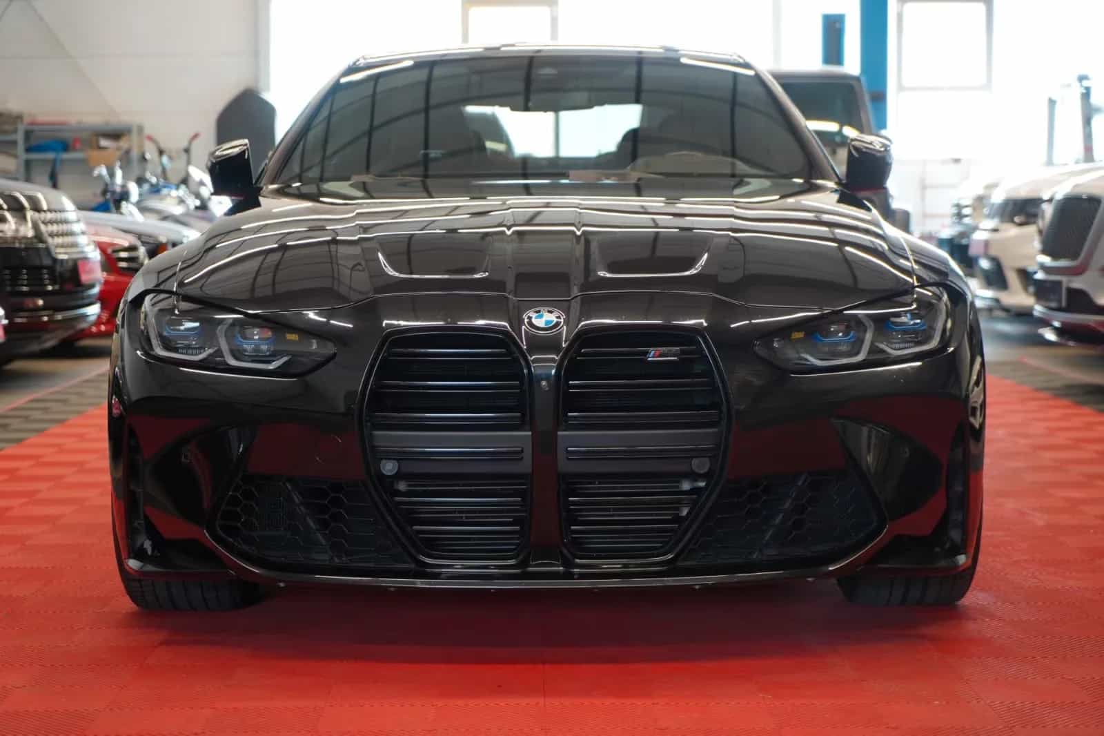BMW M4 06/2021-photo-2
