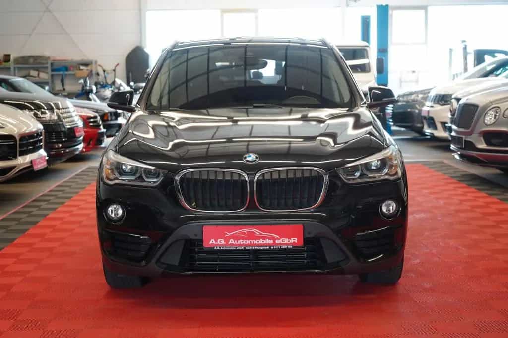 BMW X1 16d S-Drive 2.Hand*Unfallfrei*Navi*Sportsitz* 11/2017-photo-1