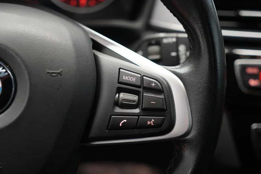 BMW X1 16d S-Drive 2.Hand*Unfallfrei*Navi*Sportsitz* 11/2017-photo-20