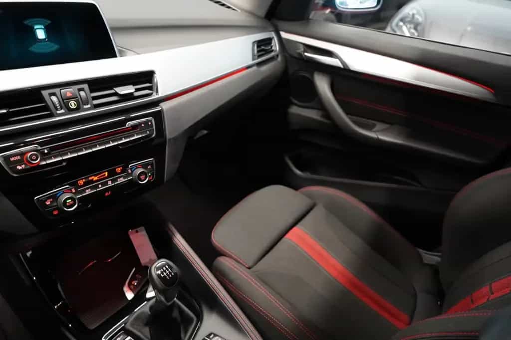 BMW X1 16d S-Drive 2.Hand*Unfallfrei*Navi*Sportsitz* 11/2017-photo-29