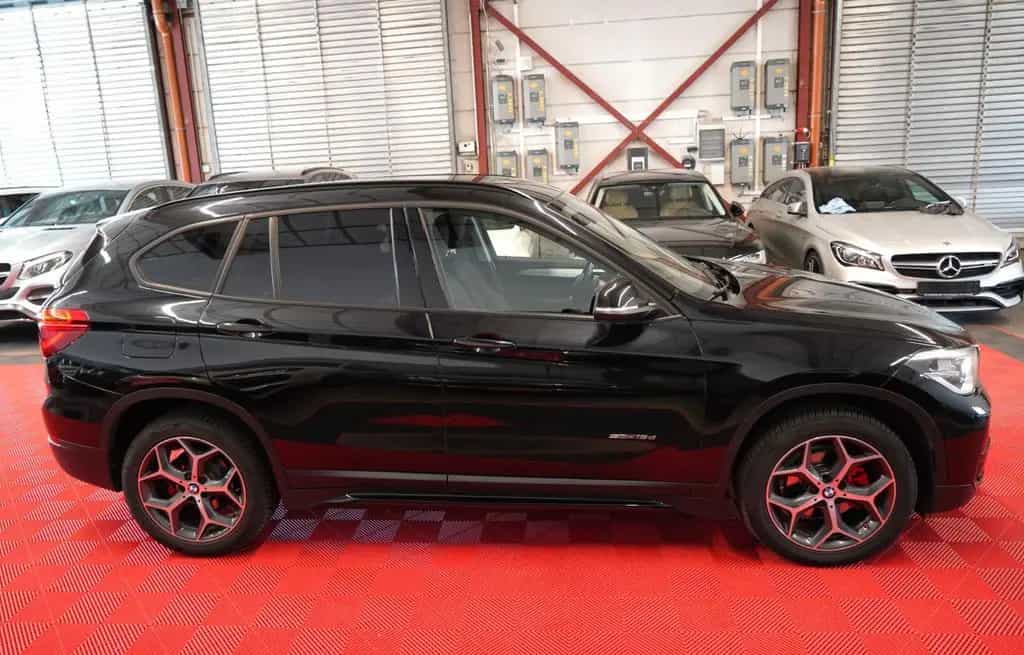 BMW X1 16d S-Drive 2.Hand*Unfallfrei*Navi*Sportsitz* 11/2017-photo-3