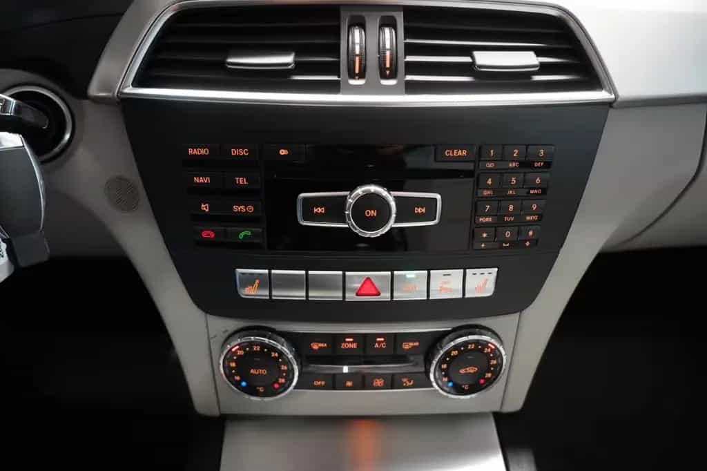 Mercedes-Benz C 250 C-250 T 7G*Aut.*2Hand*AHK*Sitzheizung* 11/2013-photo-25