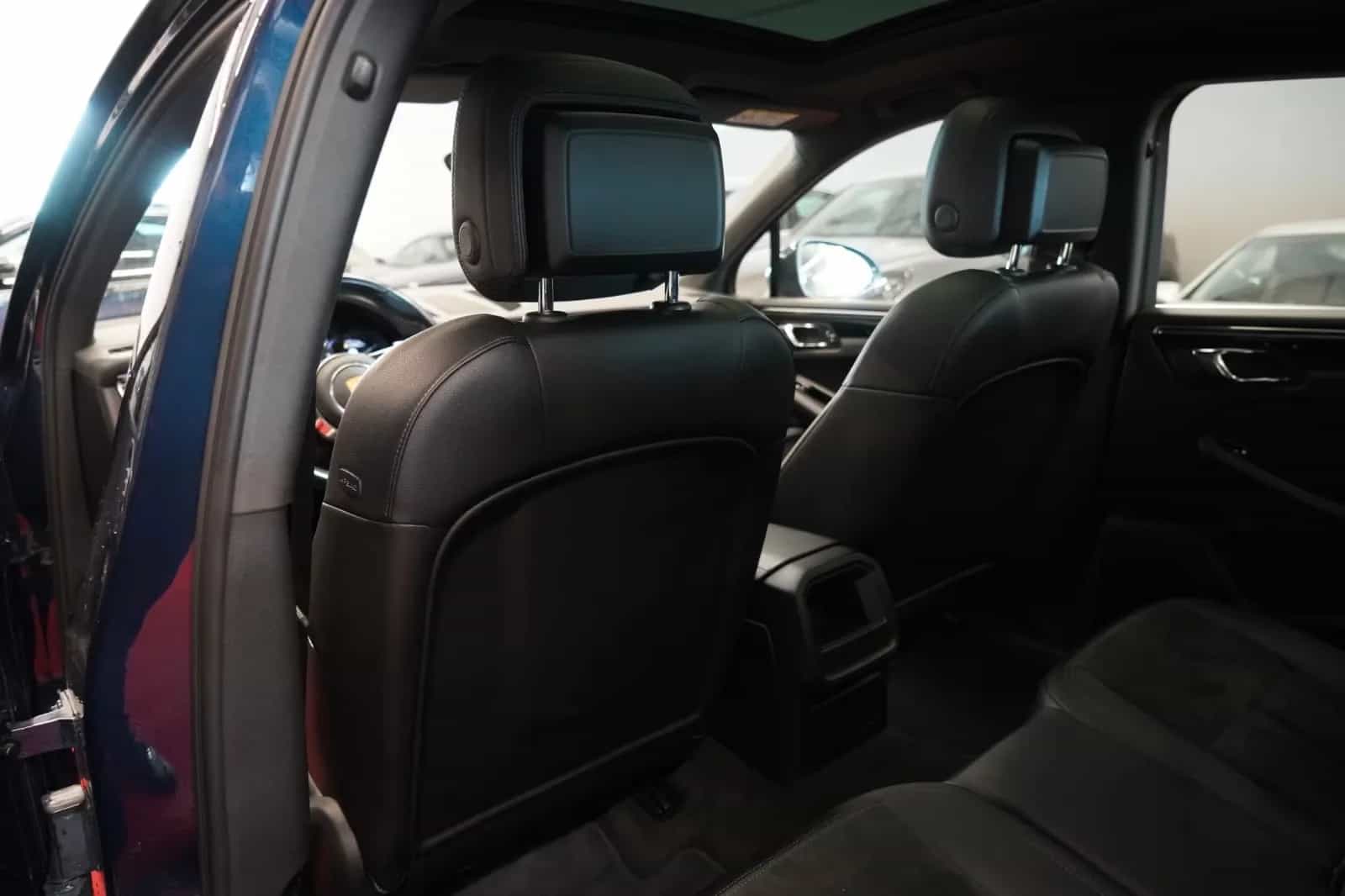 Porsche Macan 07/2015-photo-29