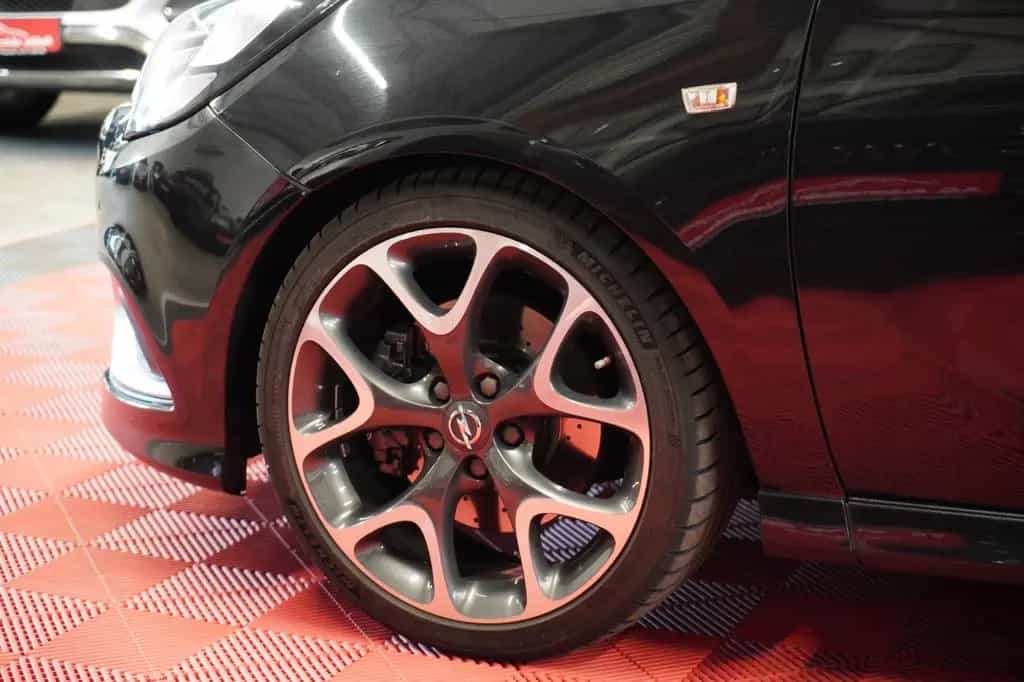 Opel Corsa E OPC 207 PS *Unfallfrei*Bi-Xenon*Temp* 01/2016-photo-11