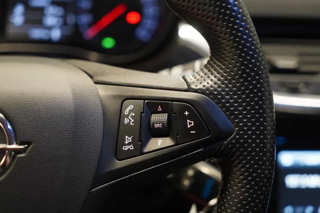 Opel Corsa E OPC 207 PS *Unfallfrei*Bi-Xenon*Temp* 01/2016-photo-20