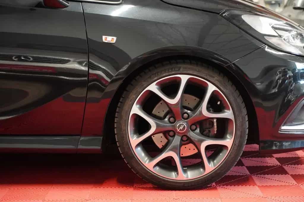 Opel Corsa E OPC 207 PS *Unfallfrei*Bi-Xenon*Temp* 01/2016-photo-4
