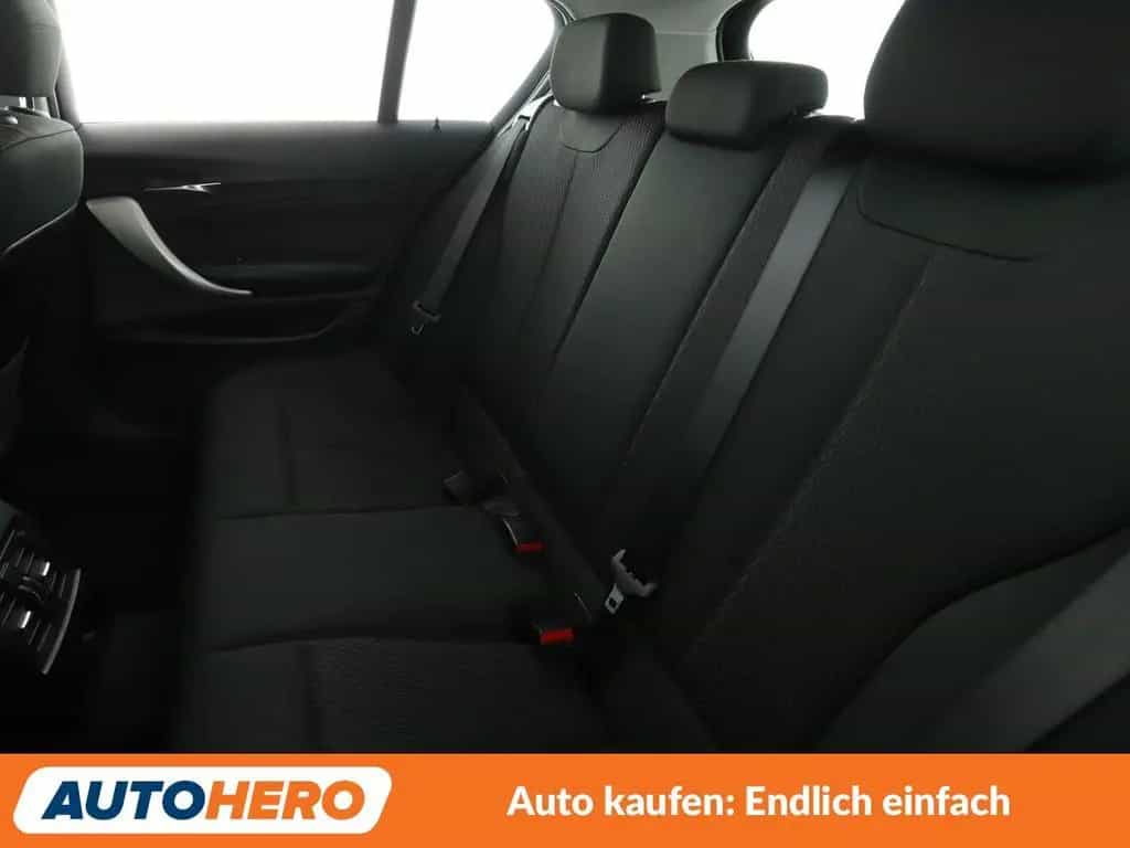 BMW 1 Series 118i Advantage*NAVI*TEMPO*PDC*SHZ*ALU* 03/2016-photo-13