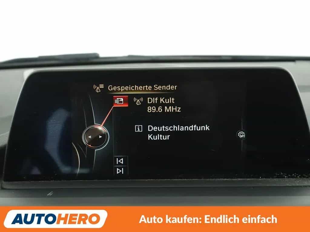 BMW 1 Series 118i Advantage*NAVI*TEMPO*PDC*SHZ*ALU* 03/2016-photo-20