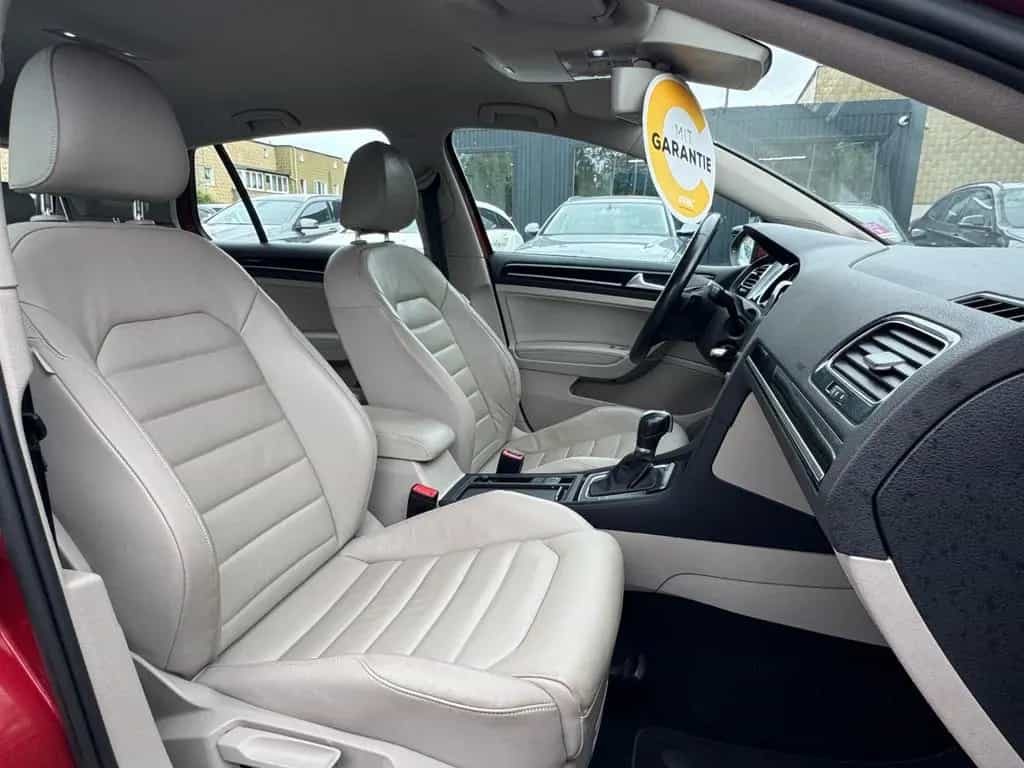 Volkswagen Golf VII Lim. Highline BMT*Bi Xenon*LEDER*SHZ*MF 02/2015-photo-15
