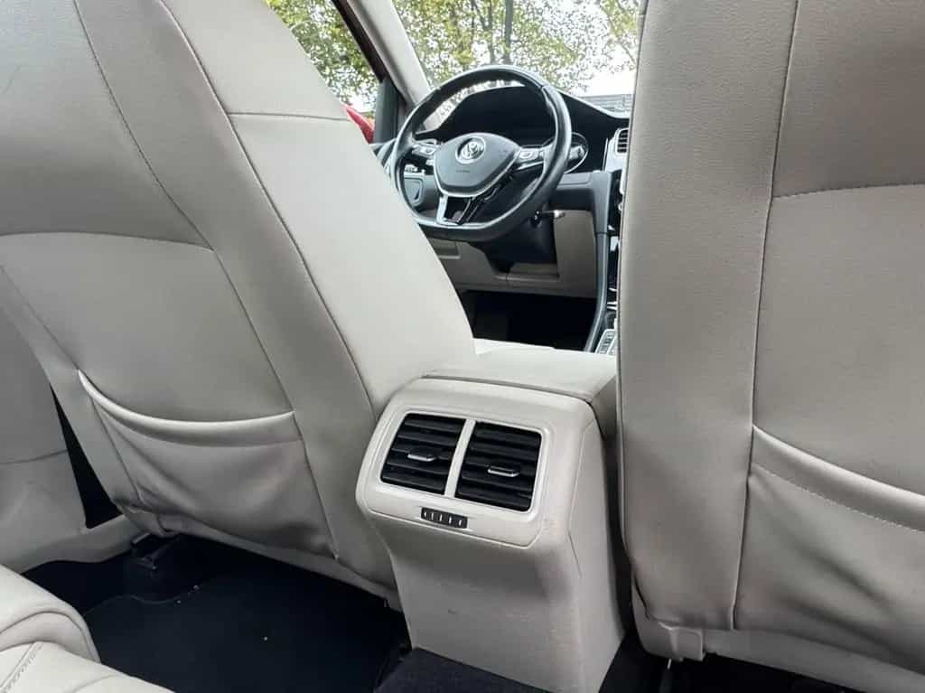 Volkswagen Golf VII Lim. Highline BMT*Bi Xenon*LEDER*SHZ*MF 02/2015-photo-20