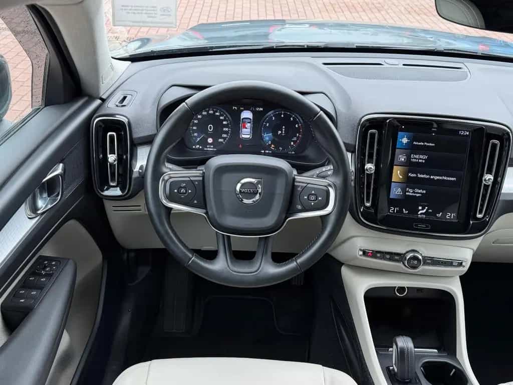 Volvo XC40 T4 Momentum AWD *Nav*Totwinkel*AHK*LED*360° 11/2018-photo-10