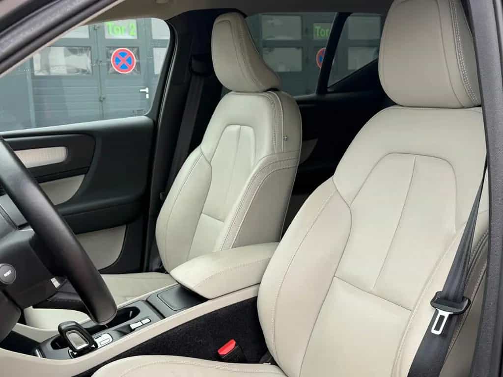 Volvo XC40 T4 Momentum AWD *Nav*Totwinkel*AHK*LED*360° 11/2018-photo-17