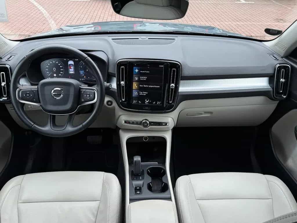 Volvo XC40 T4 Momentum AWD *Nav*Totwinkel*AHK*LED*360° 11/2018-photo-18