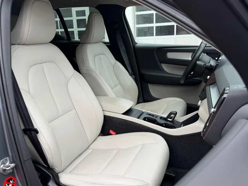 Volvo XC40 T4 Momentum AWD *Nav*Totwinkel*AHK*LED*360° 11/2018-photo-20