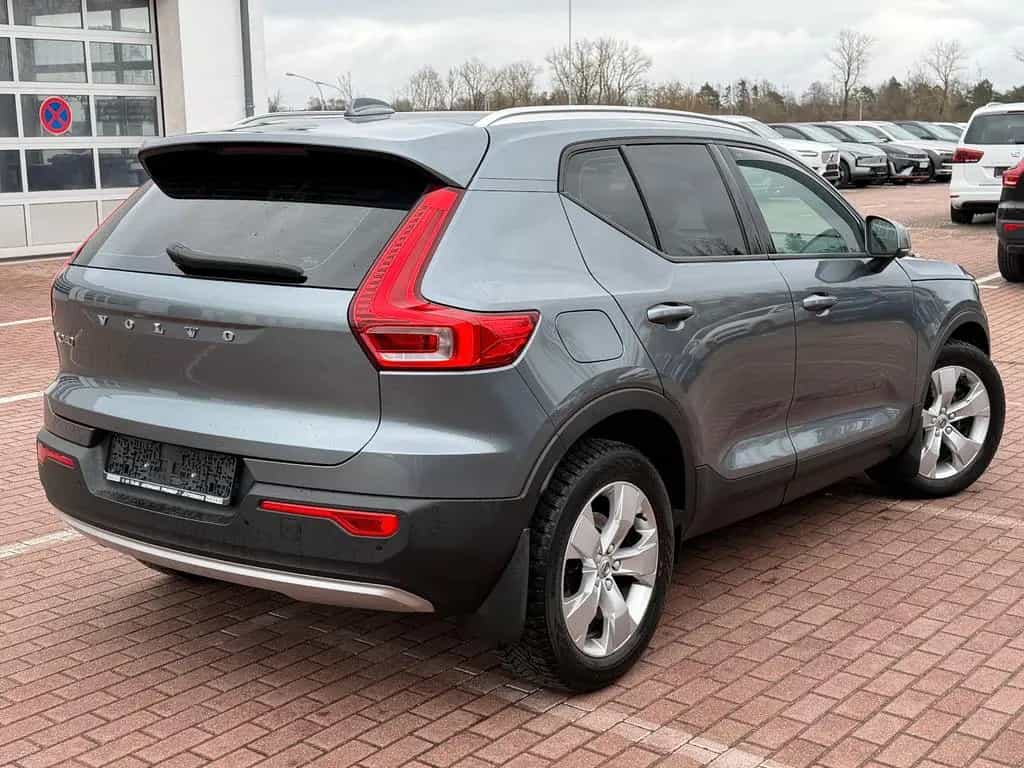 Volvo XC40 T4 Momentum AWD *Nav*Totwinkel*AHK*LED*360° 11/2018-photo-5