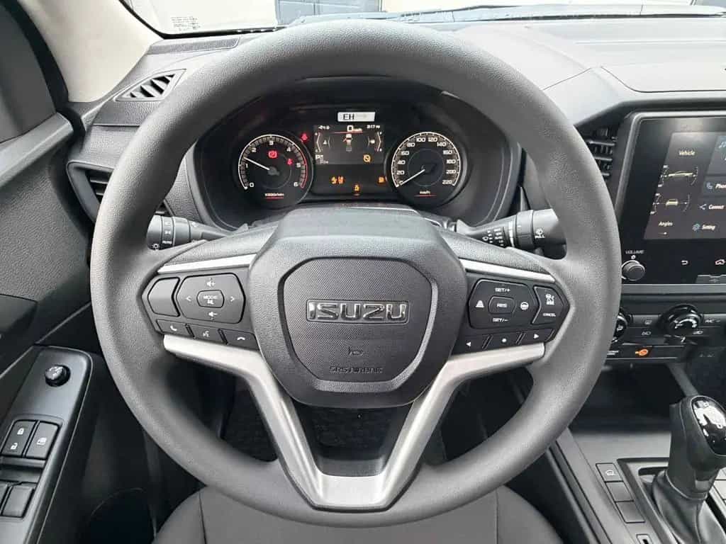 Isuzu D-Max Space Cab Automatik 1.9 L 120kW null-photo-28