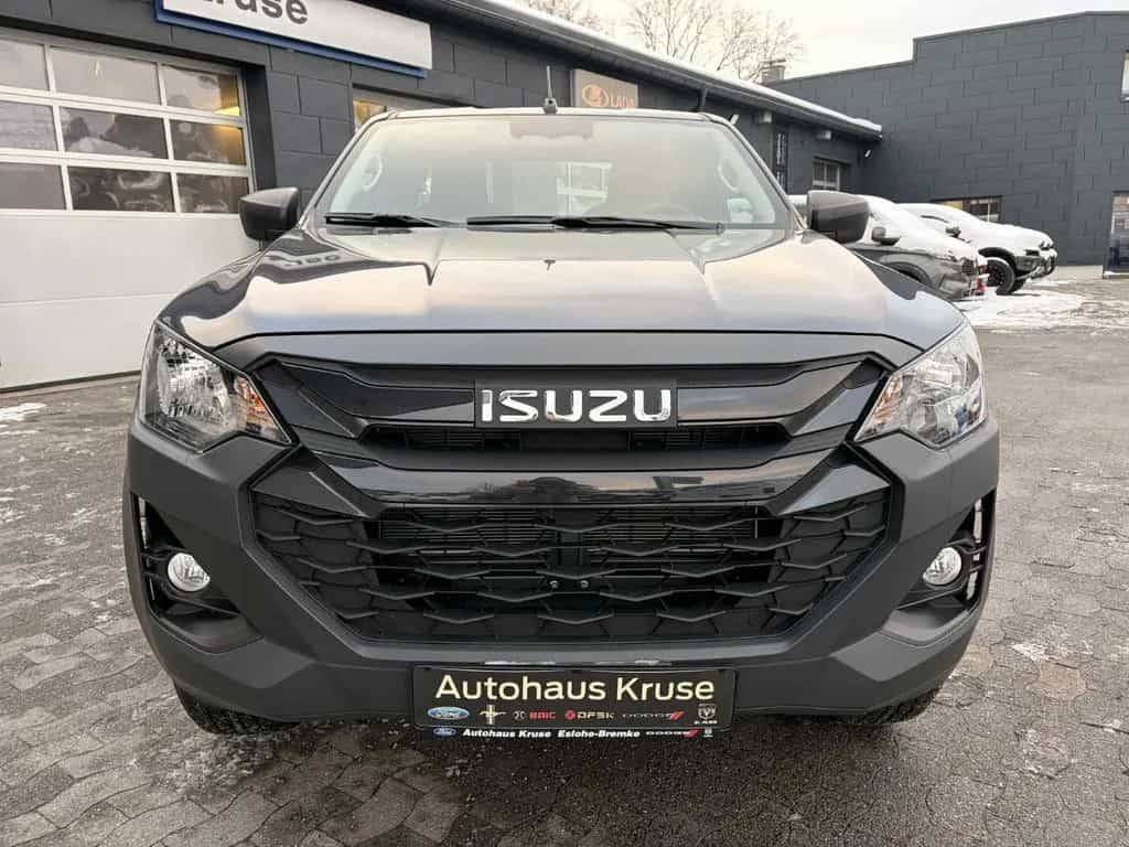 Isuzu D-Max Space Cab Automatik 1.9 L 120kW null-photo-3