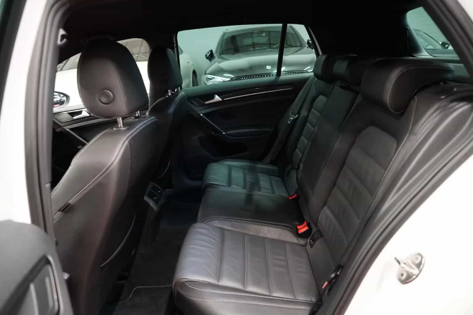 Volkswagen Golf 01/2014-photo-27