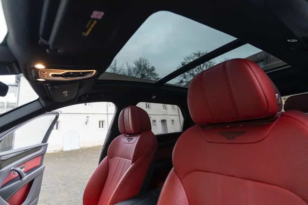 Bentley Bentayga V8 HUD 360° MASSAGE ACC TOTW 11/2018-photo-25