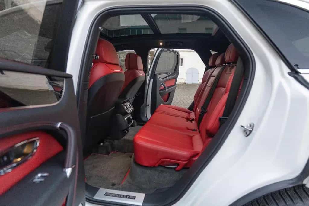 Bentley Bentayga V8 HUD 360° MASSAGE ACC TOTW 11/2018-photo-7