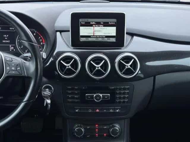 Mercedes-Benz B-Class 180 7G-DCT Automatik *Garantie* 05/2014-photo-14