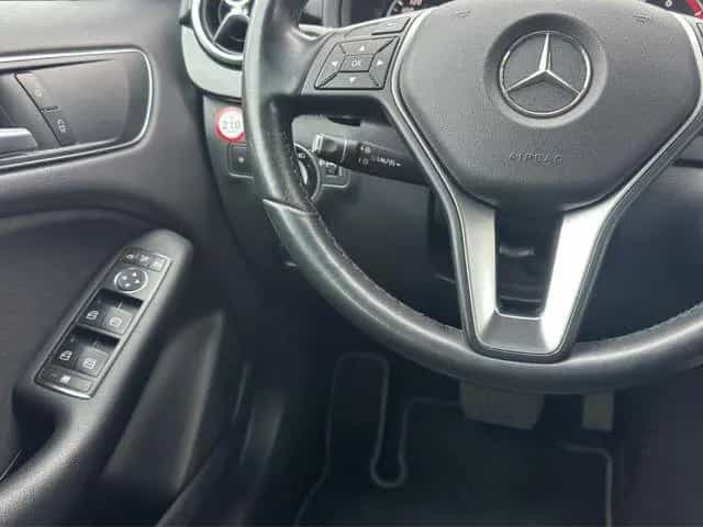 Mercedes-Benz B-Class 180 7G-DCT Automatik *Garantie* 05/2014-photo-17