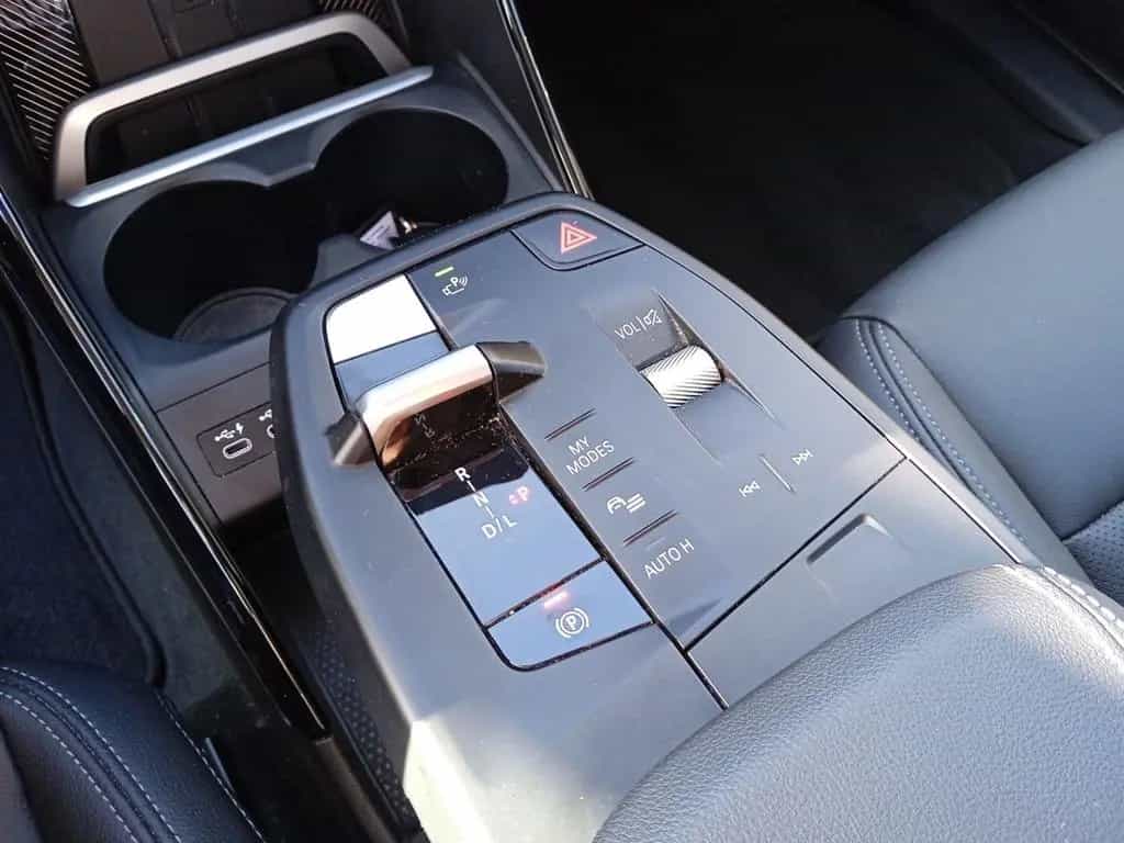 BMW X1 20 d xDrive+AHK+Head-up-Display+Park-Assisten 12/2022-photo-18