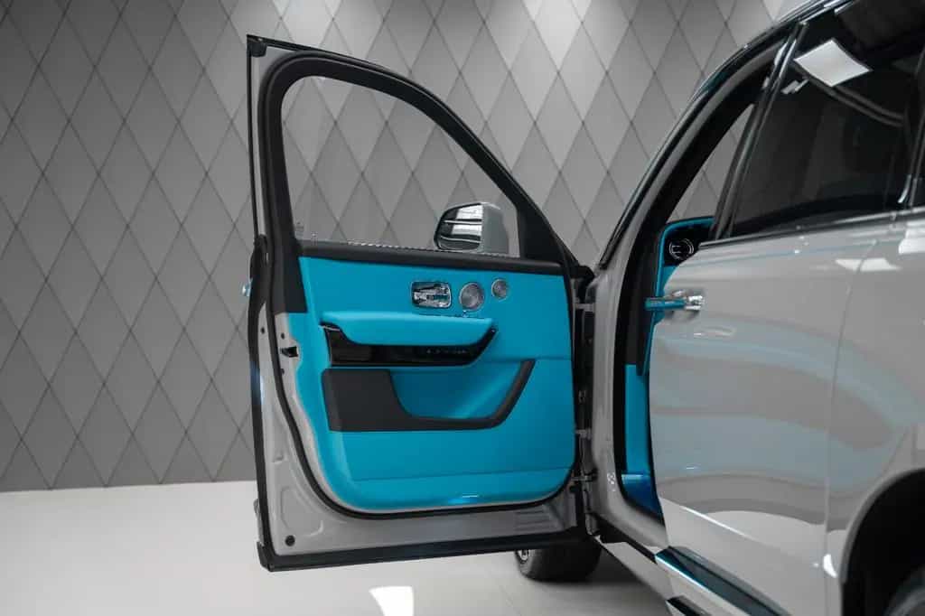 Rolls-Royce Cullinan Series II 2026 GREY/TIFFANY 4 SEATS 01/2026-photo-12