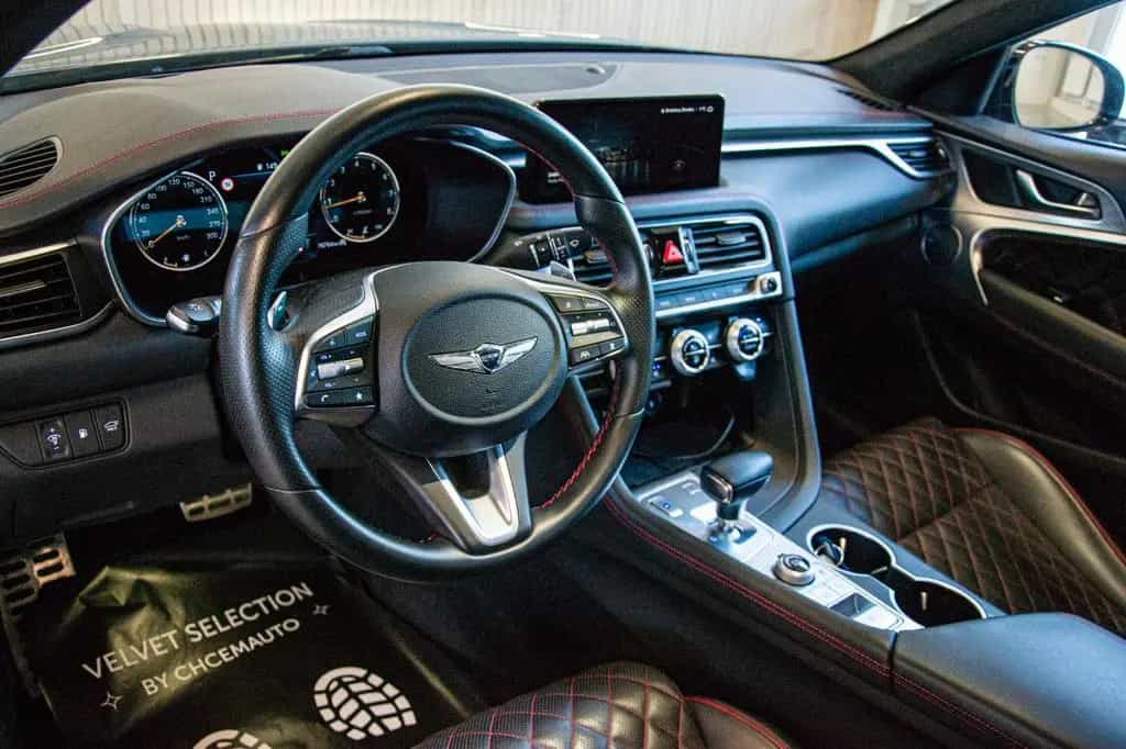 Genesis G70 Sedan/180kW/Vent. seats/HUD 09/2022-photo-2