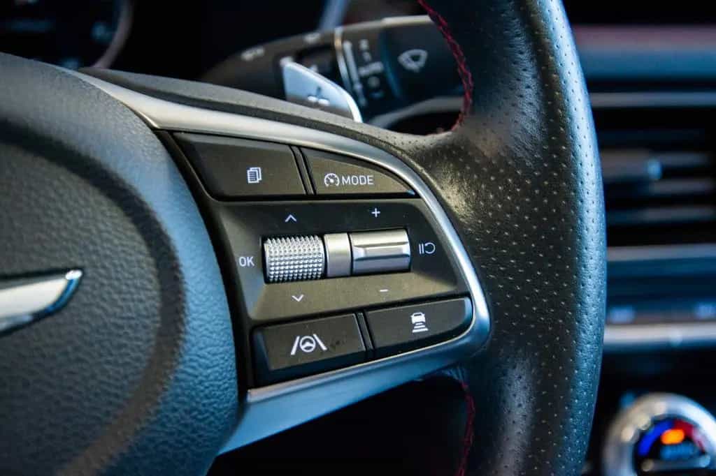 Genesis G70 Sedan/180kW/Vent. seats/HUD 09/2022-photo-21